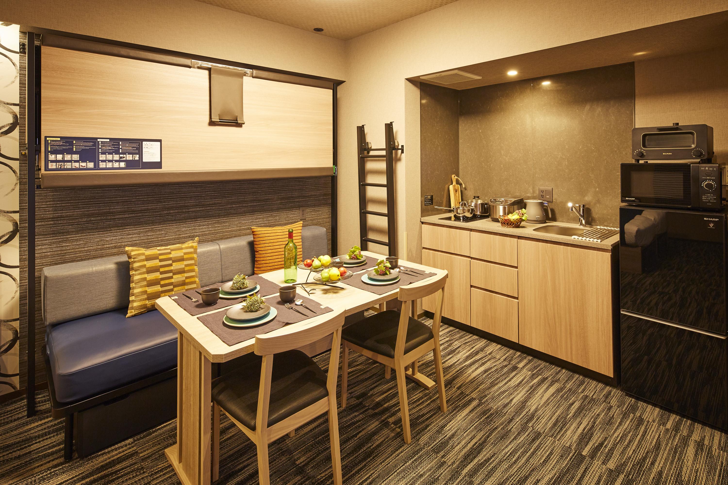Monday Premium Akihabara 公寓式飯店 4*